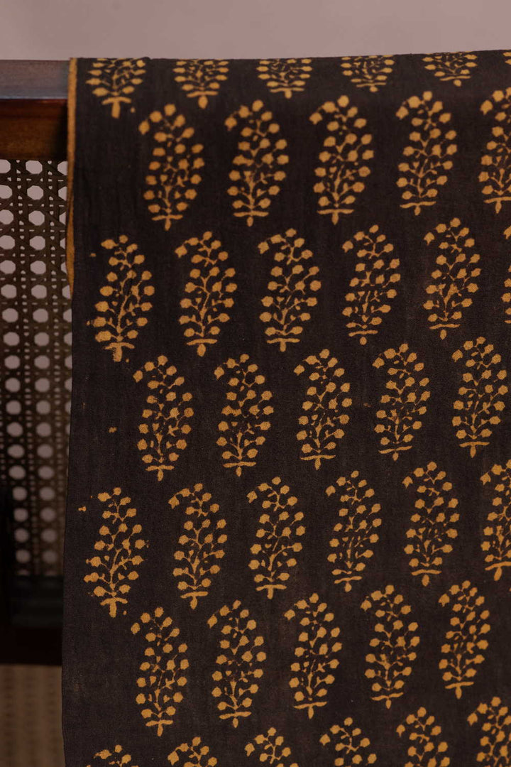 Ajrak Fabric - Matkatus