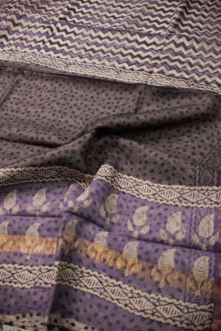 Sarees - Matkatus 