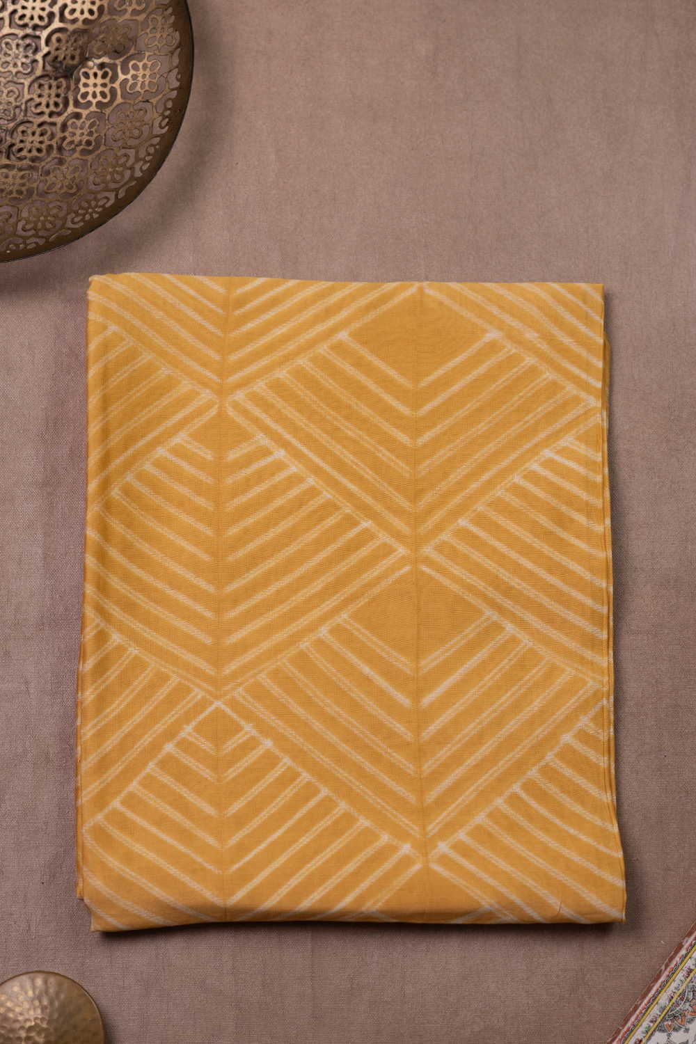 Shibori Suits - Matkatus 