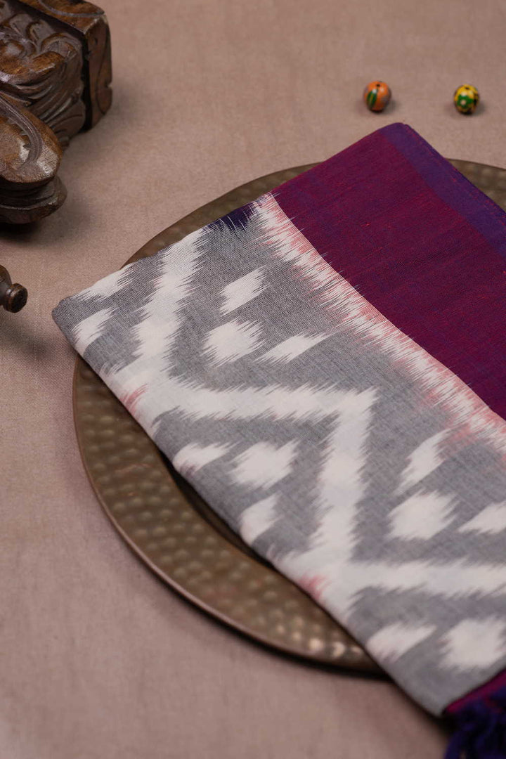 Ikat Cotton Dupatta - Matkatus 
