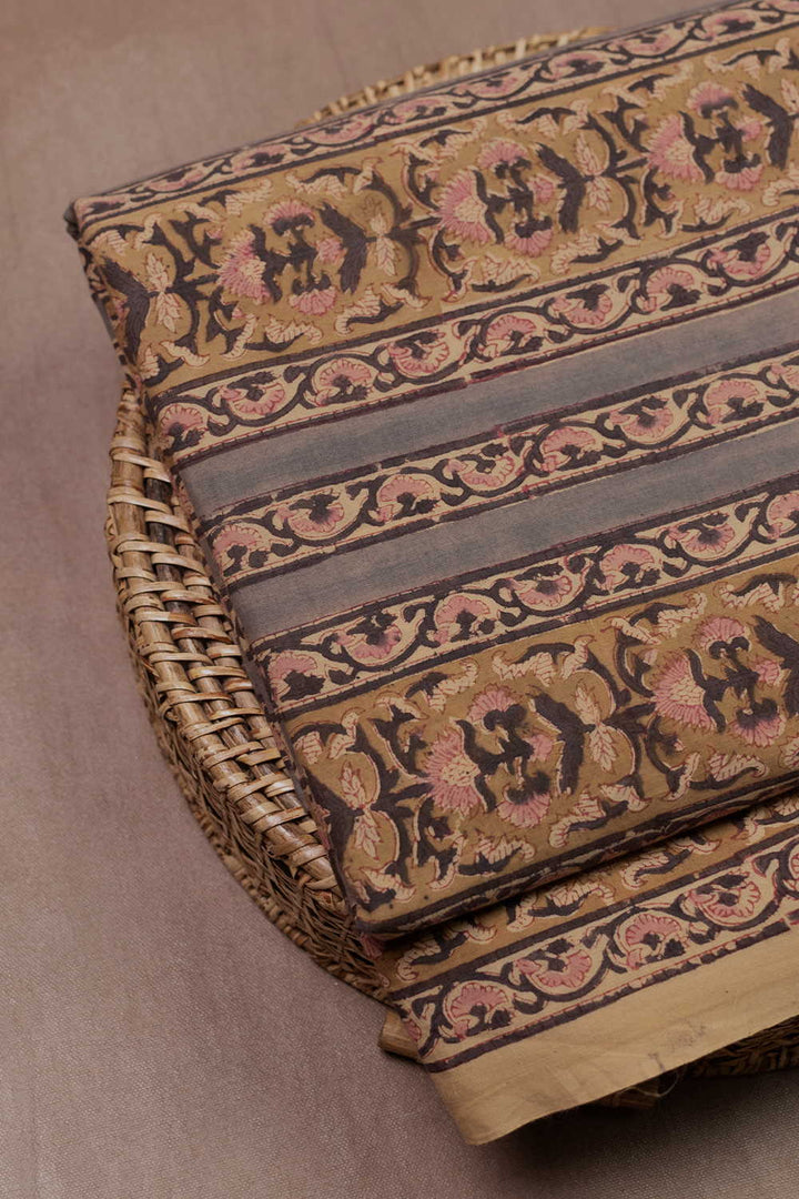 Sanganeri Cotton Fabric - Matkatus