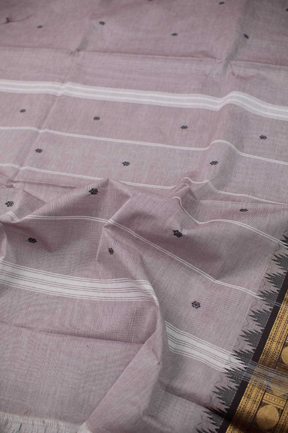 Sarees - Matkatus 