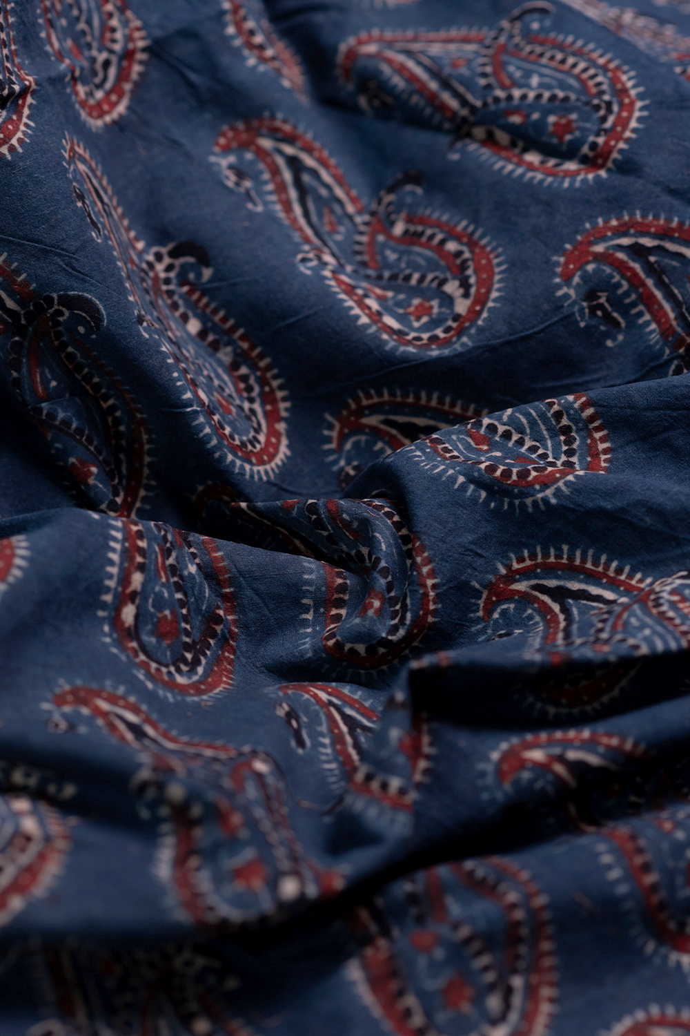 Block Printed Cotton Fabric - Matkatus 
