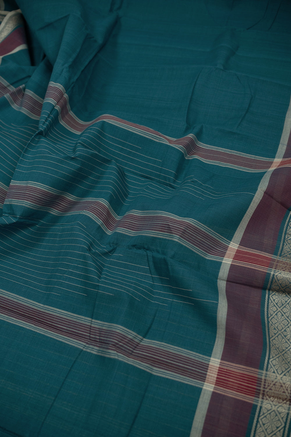 Sarees - Matkatus