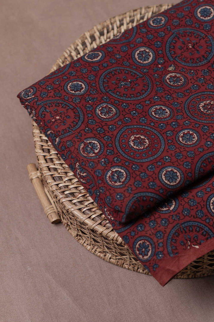 Block Printed Fabric - Matkatus 