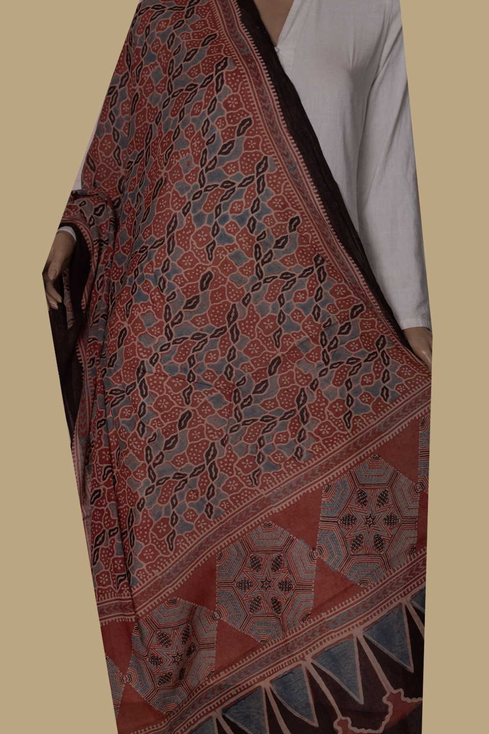 Ajrak Cotton Dupatta - Matkatus 