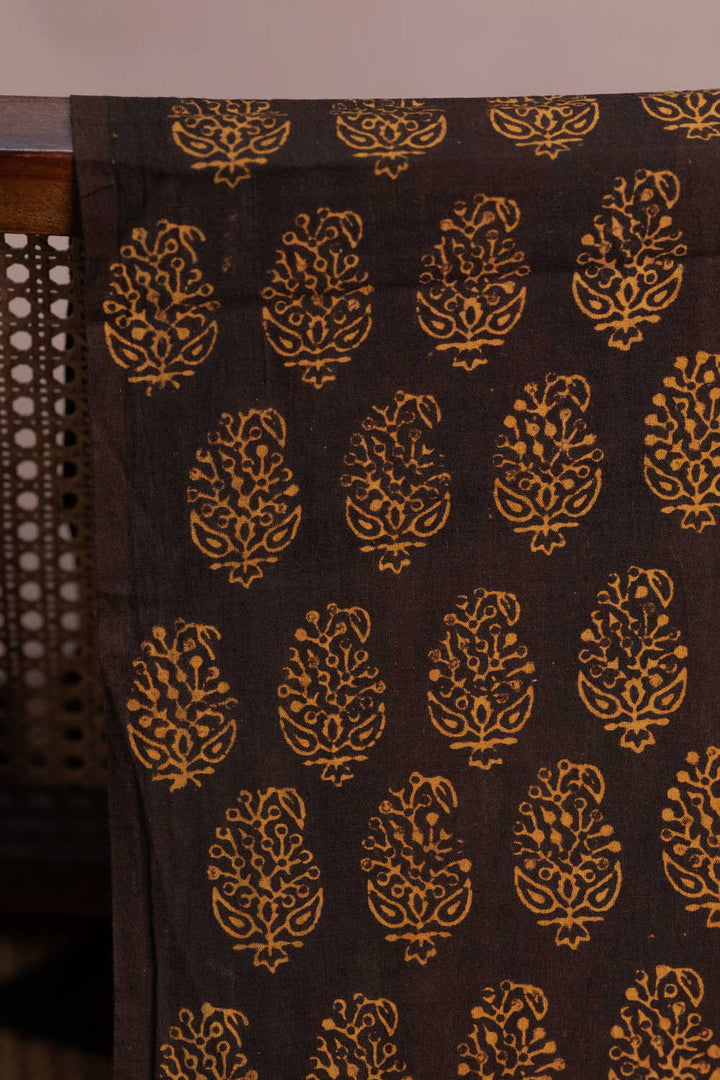 Block Printed Fabric - Matkatus 