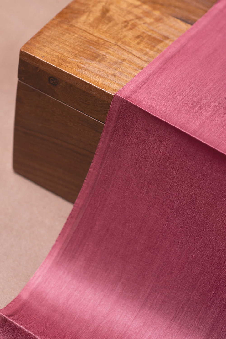 Silk Fabrics - Matkatus