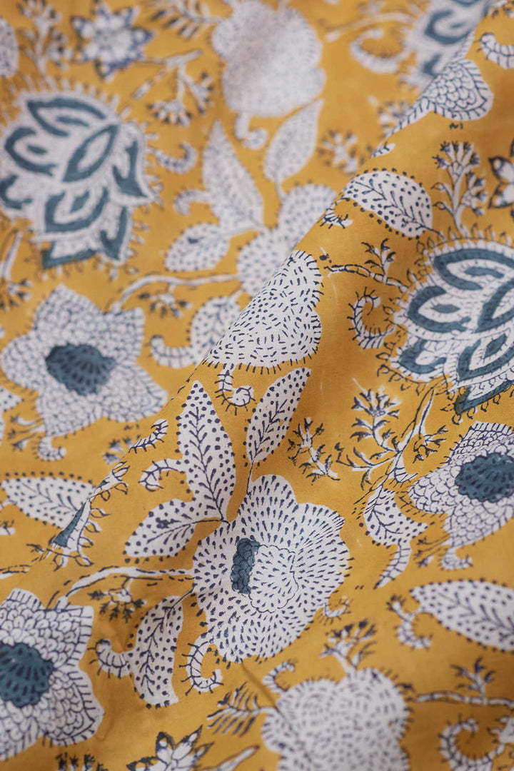 Block Printed Fabric - Matkatus