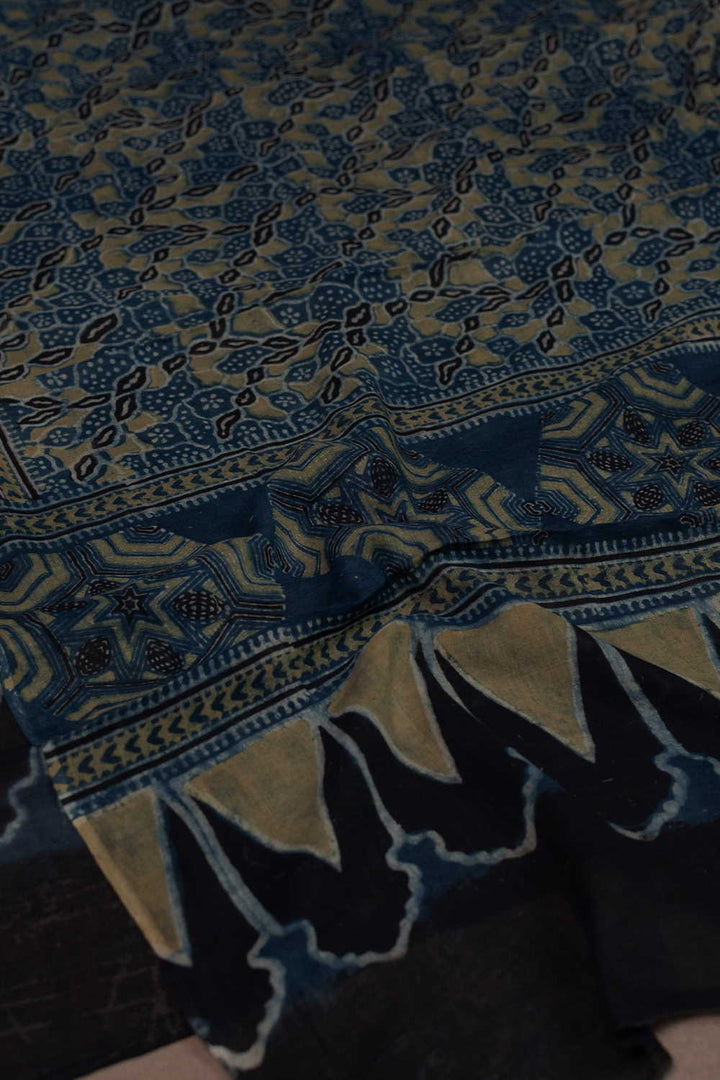 Block Printed Dupattas - Matkatus 