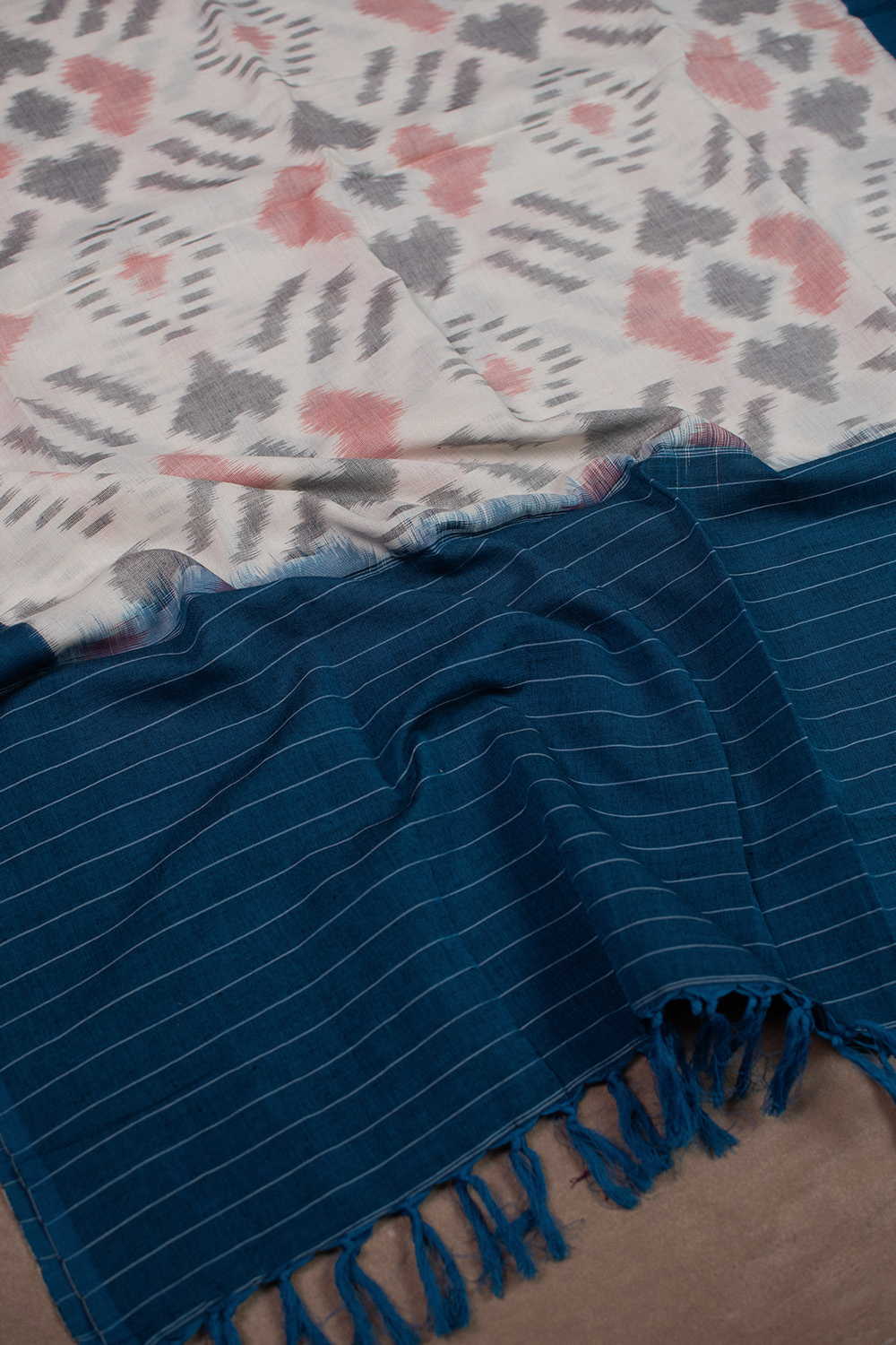 Ikat dupatta - Matkatus 