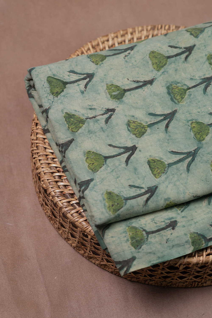 Block Printed Cotton Fabric - Matkatus 