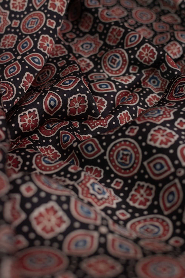 Ajrak fabrics - Matkatus