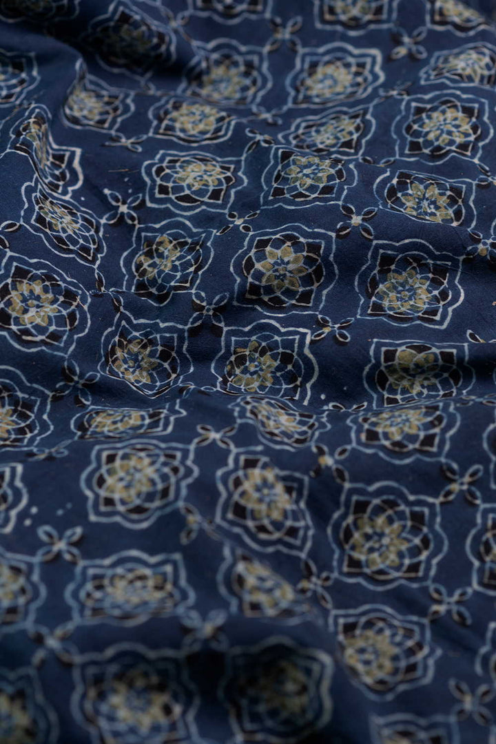 Cotton Fabrics-Matkatus