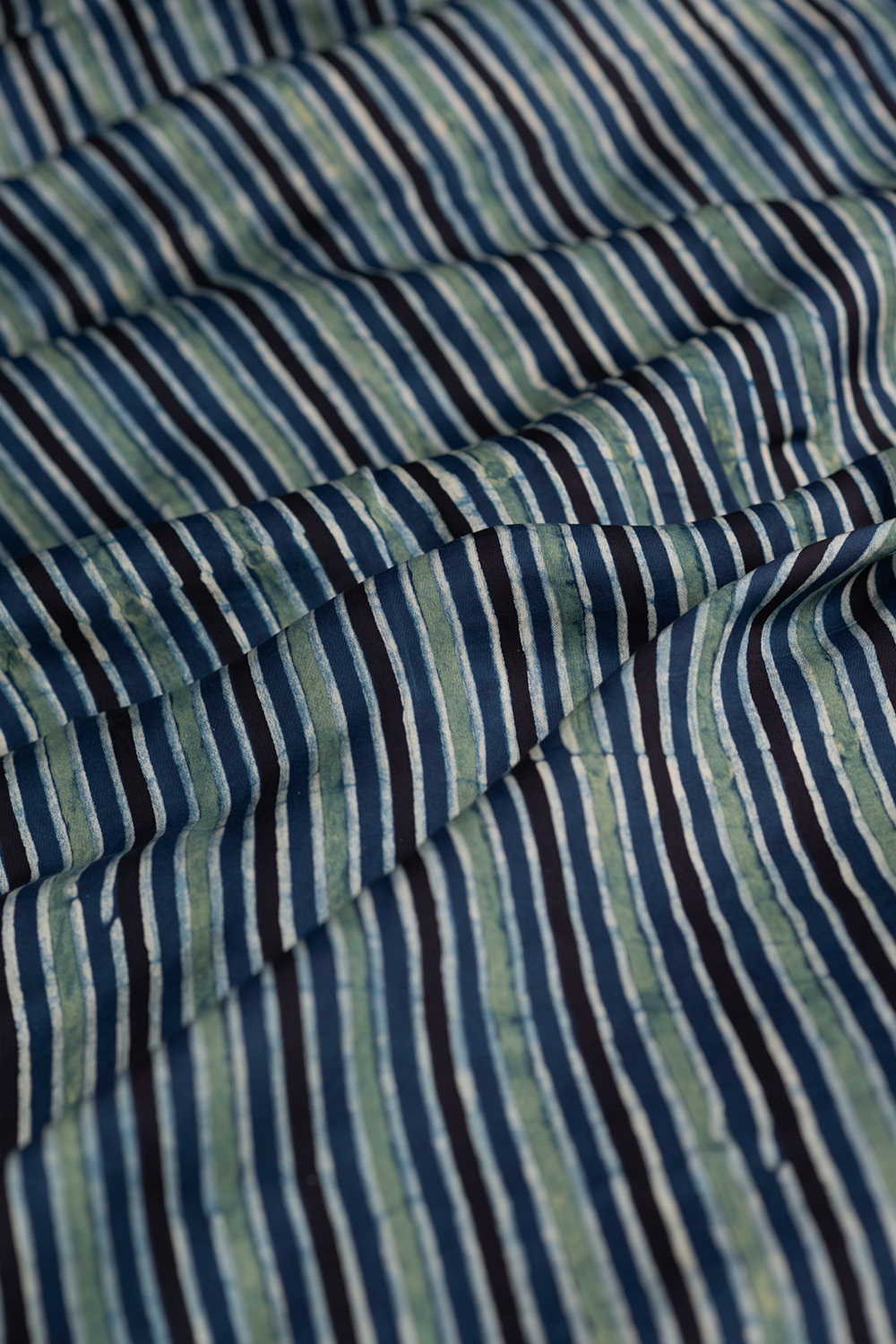 Silk Fabric - Matkatus 