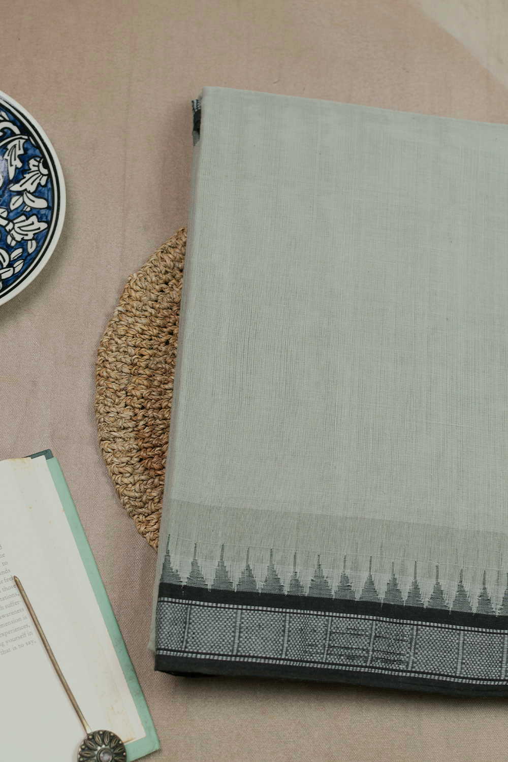Sarees - Matkatus 
