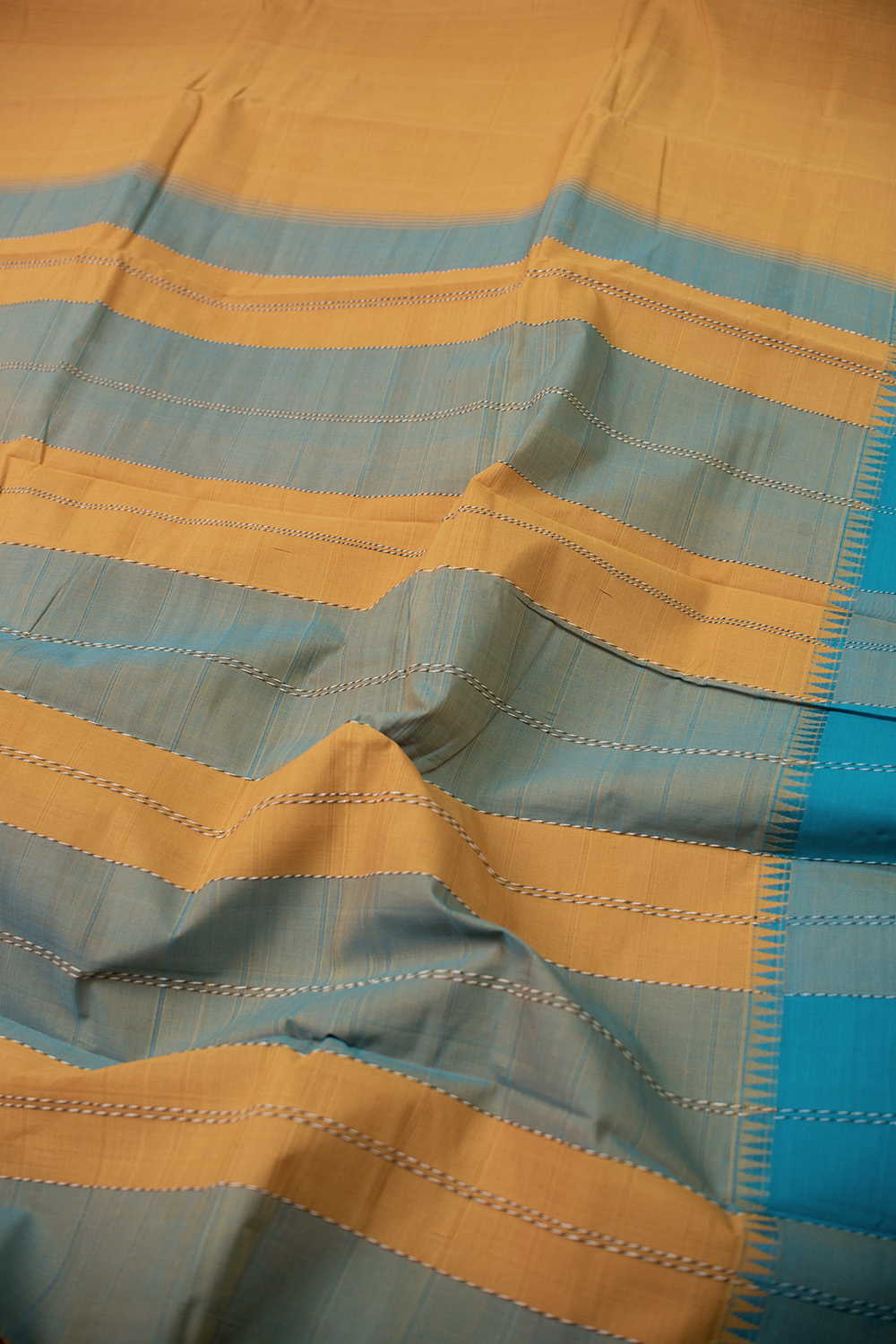 Sarees - Matkatus 