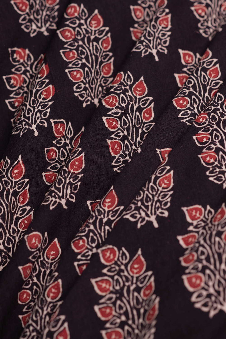 Block Printed Fabric - Matkatus 