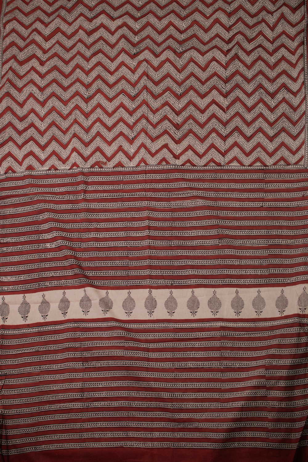 Chevron Design Block Printed Mul Cotton saree