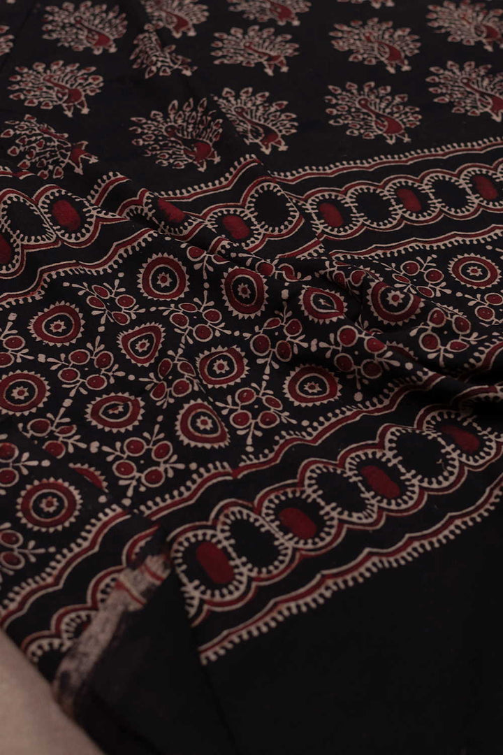 Dupattas - Matkatus