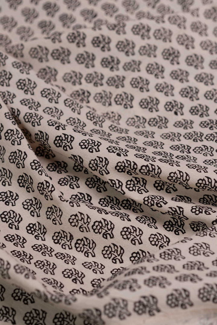 Cotton Fabric - Matkatus 