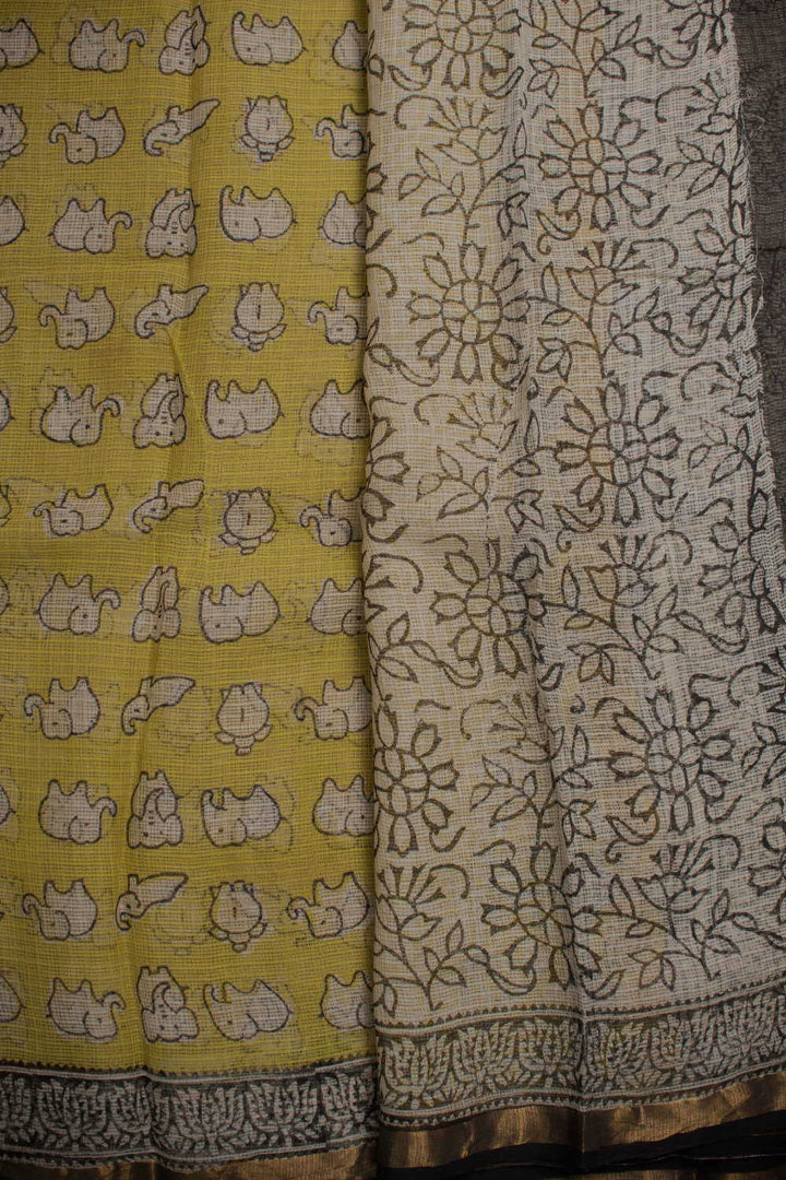 Sarees - Matkatus 