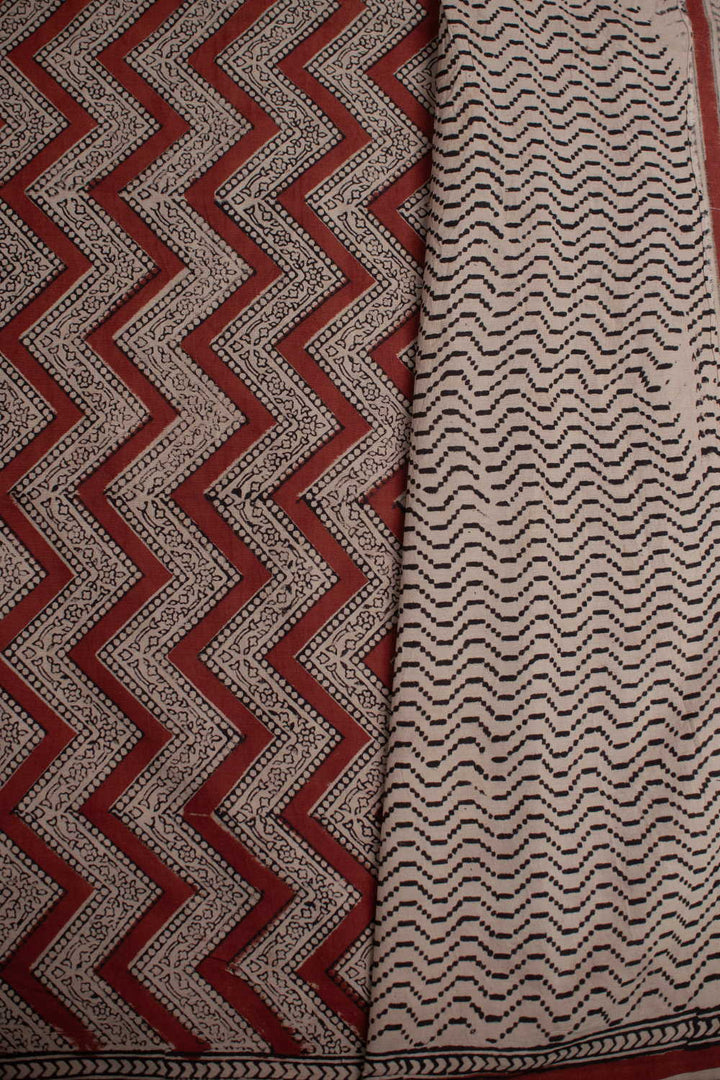 Chevron Design Block Printed Mul Cotton saree