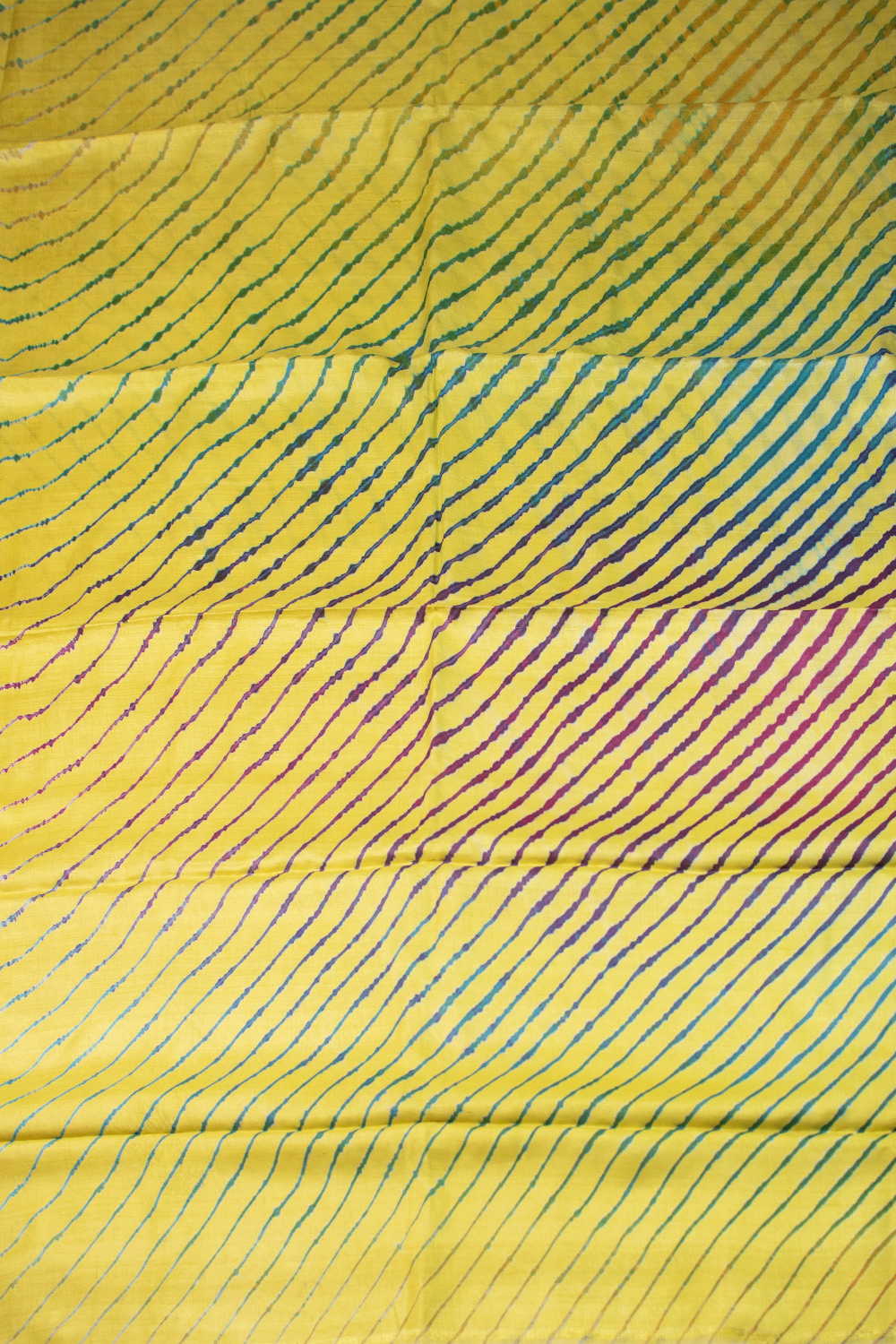 Lemon Yellow Leheriya Tussar saree
