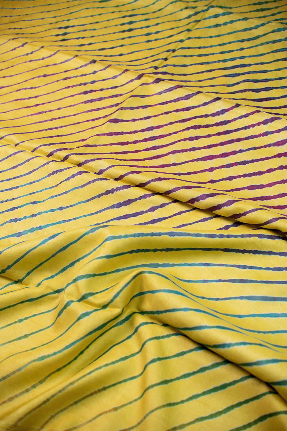 Lemon Yellow Leheriya Tussar saree