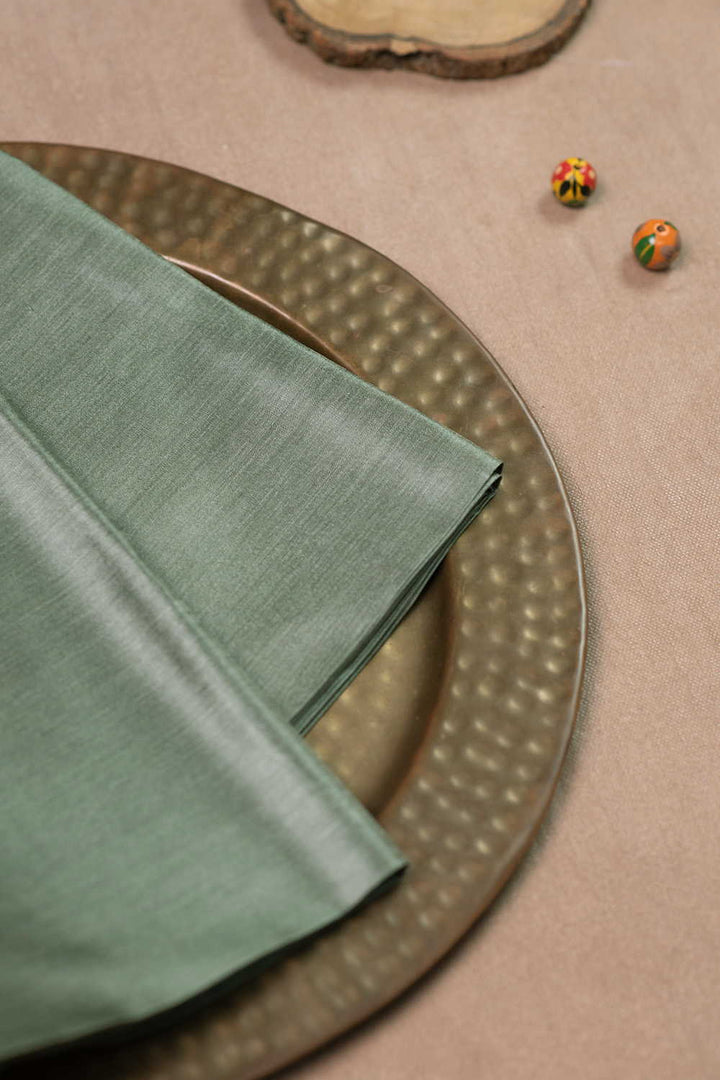 Silk Fabrics - Matkatus