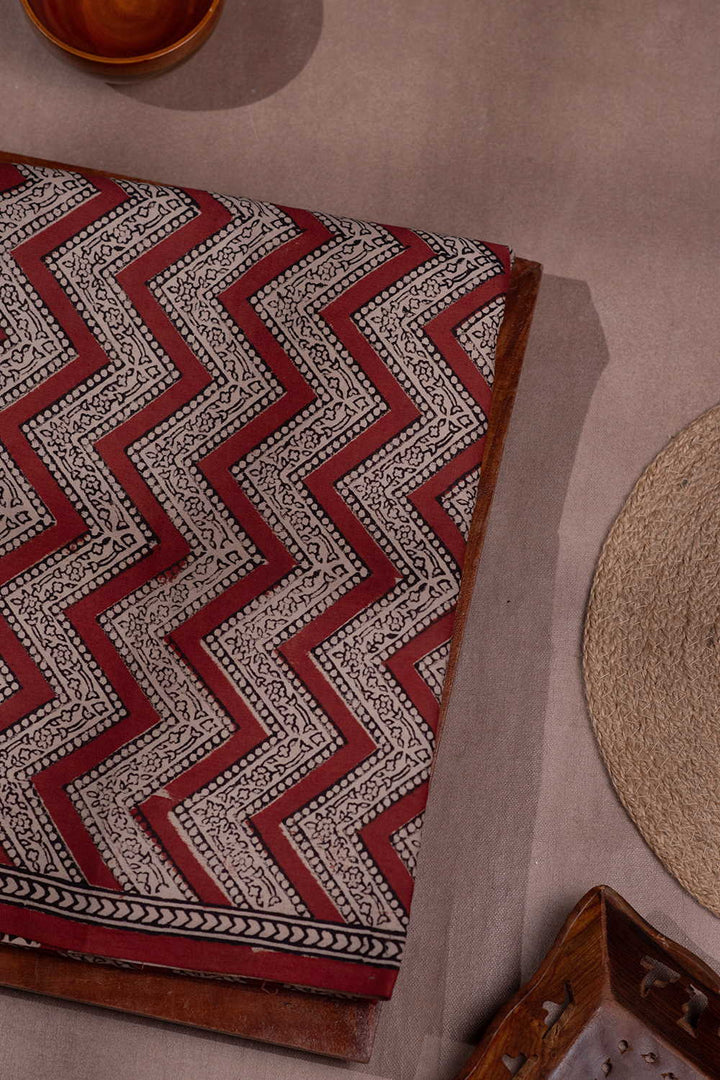 Chevron Design Block Printed Mul Cotton saree