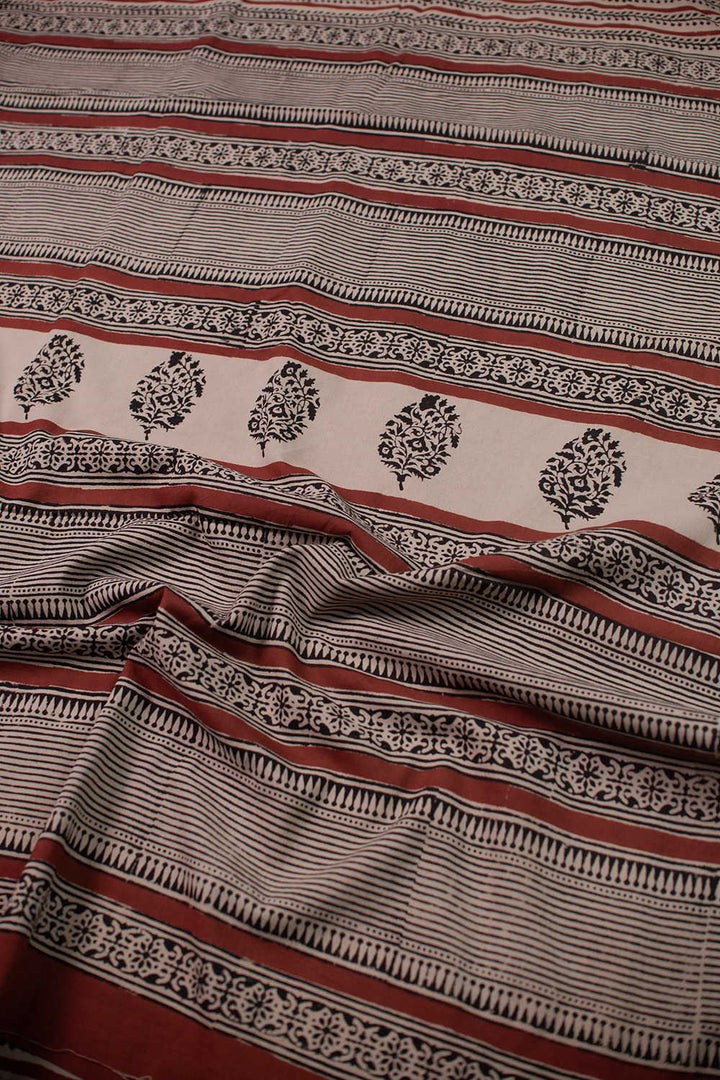 Stripe Pattern Block Printed Mul Cotton saree