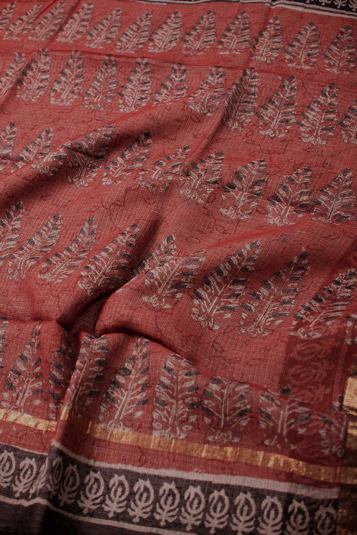 Sarees - Matkatus 