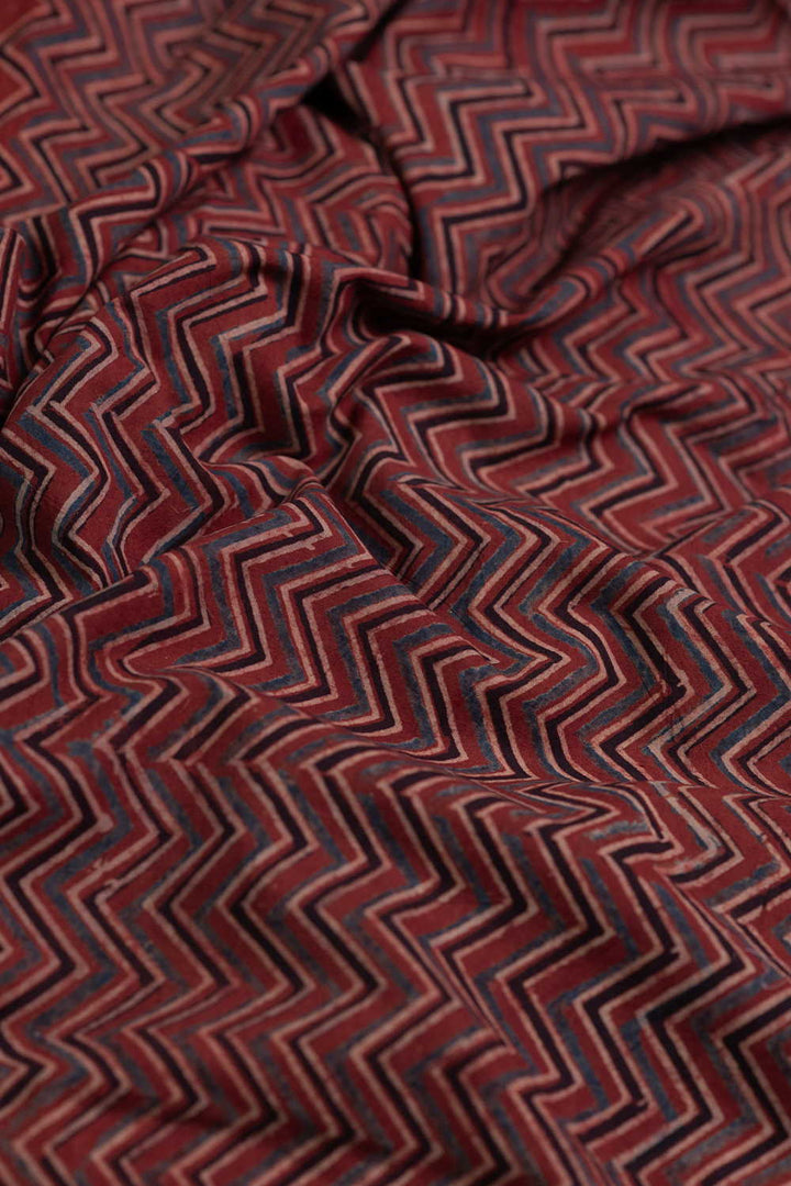 Block Printed Cotton Fabric - Matkatus 