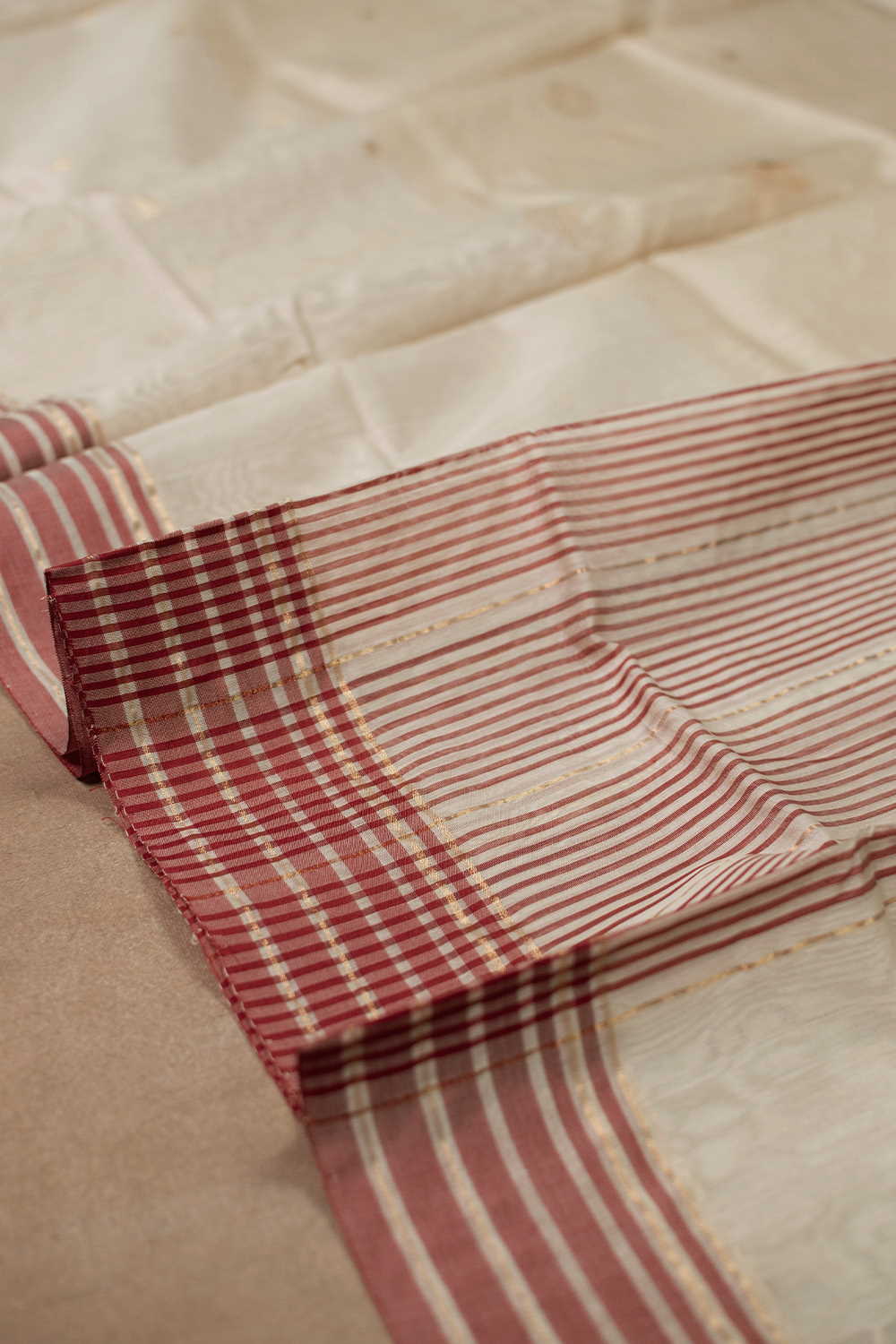 Silk Cotton Dupattas - Matkatus