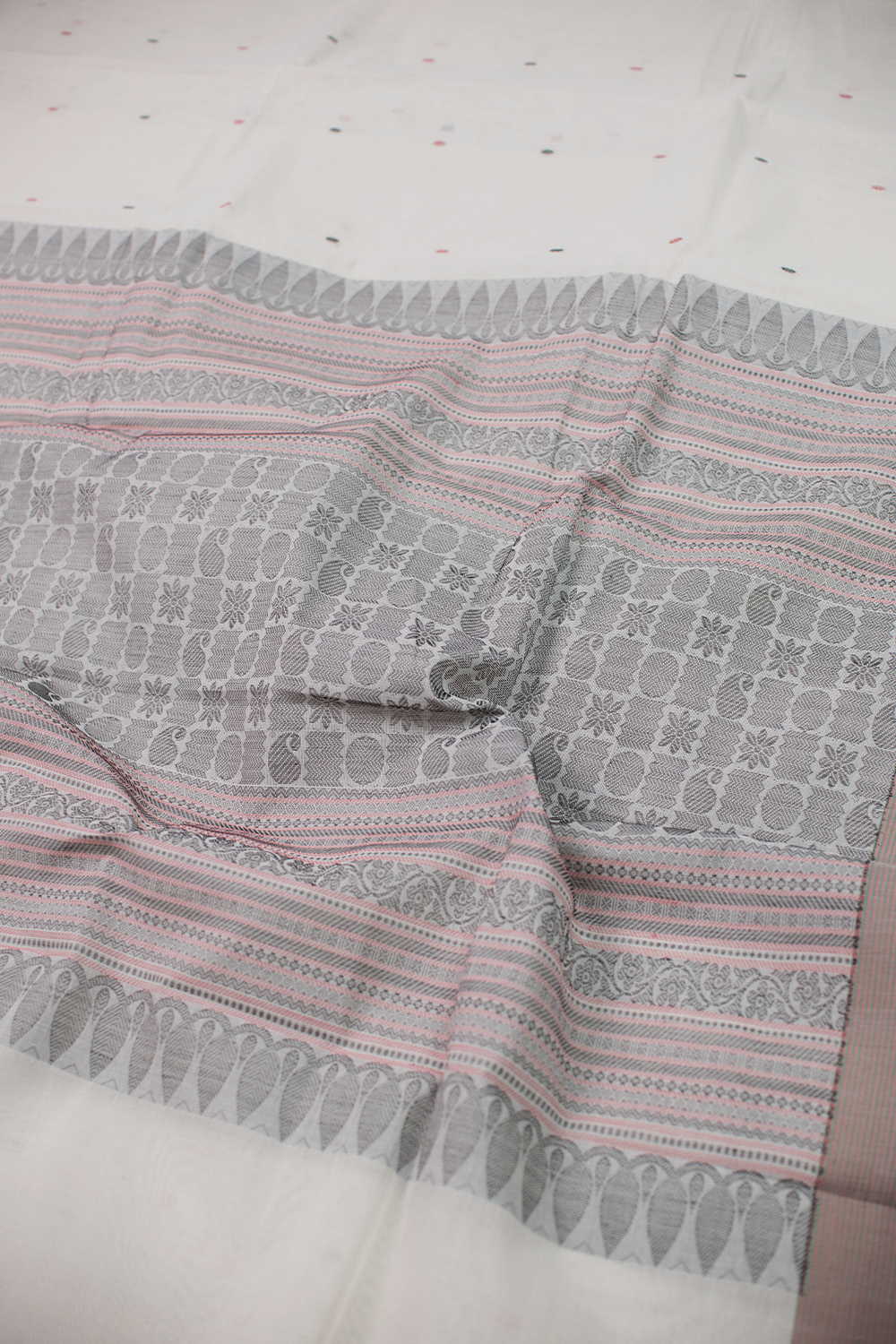 Sarees - Matkatus 