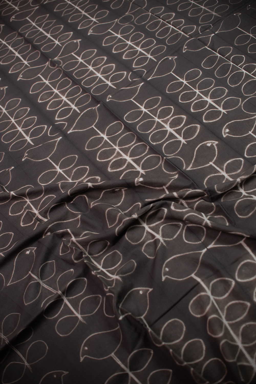 Shibori Suits - Matkatus 