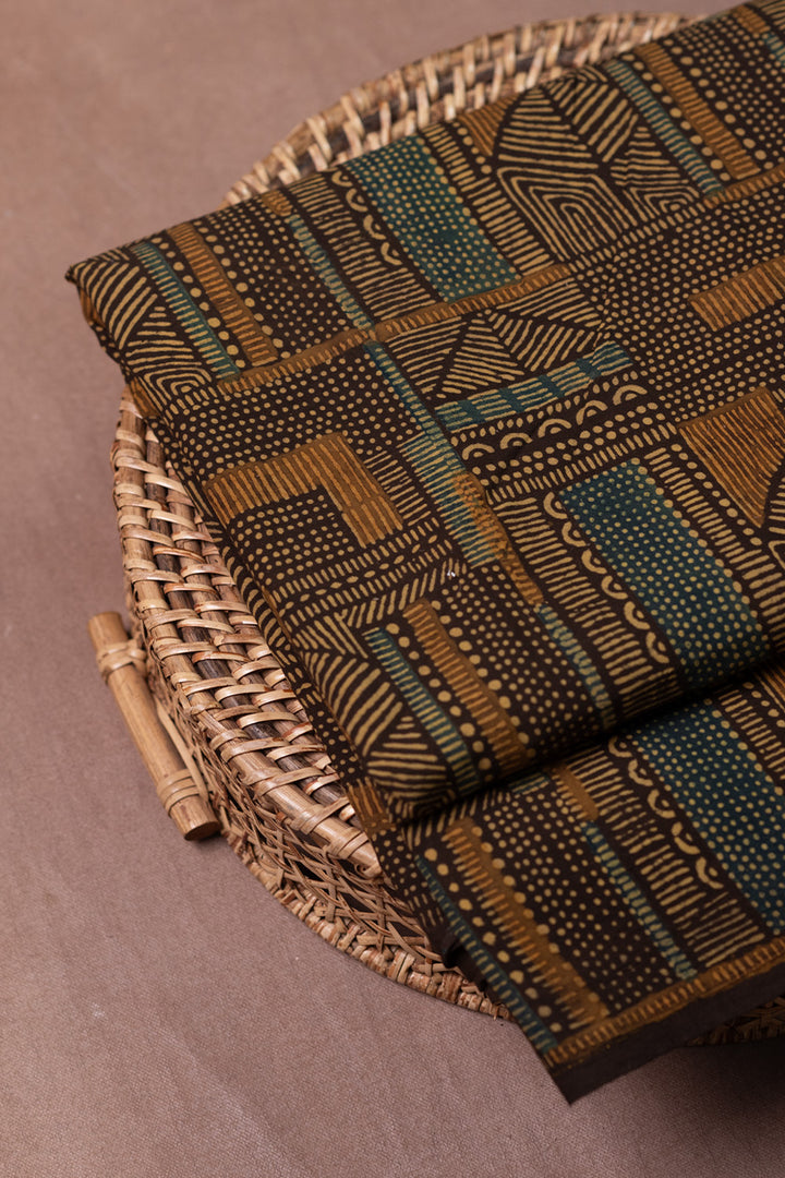 Block Printed Fabric - Matkatus 