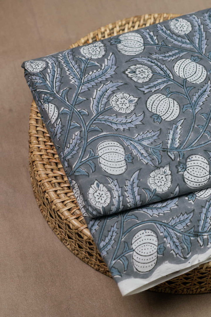 Block Printed Fabric - Matkatus 