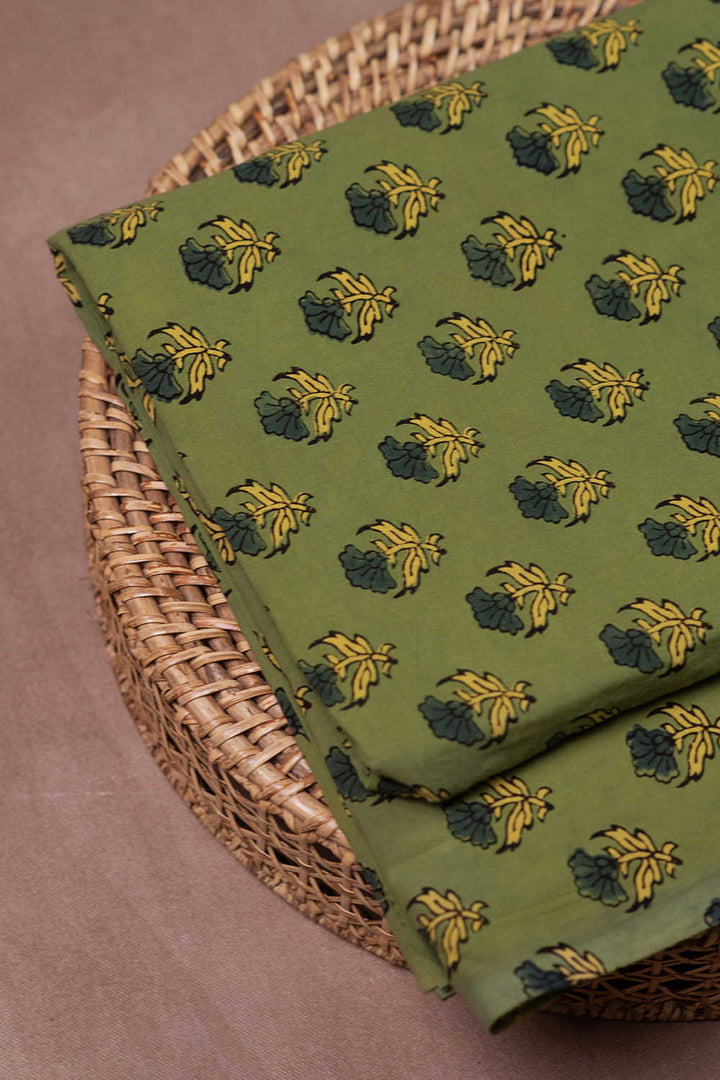 Block Printed Fabric - Matkatus 