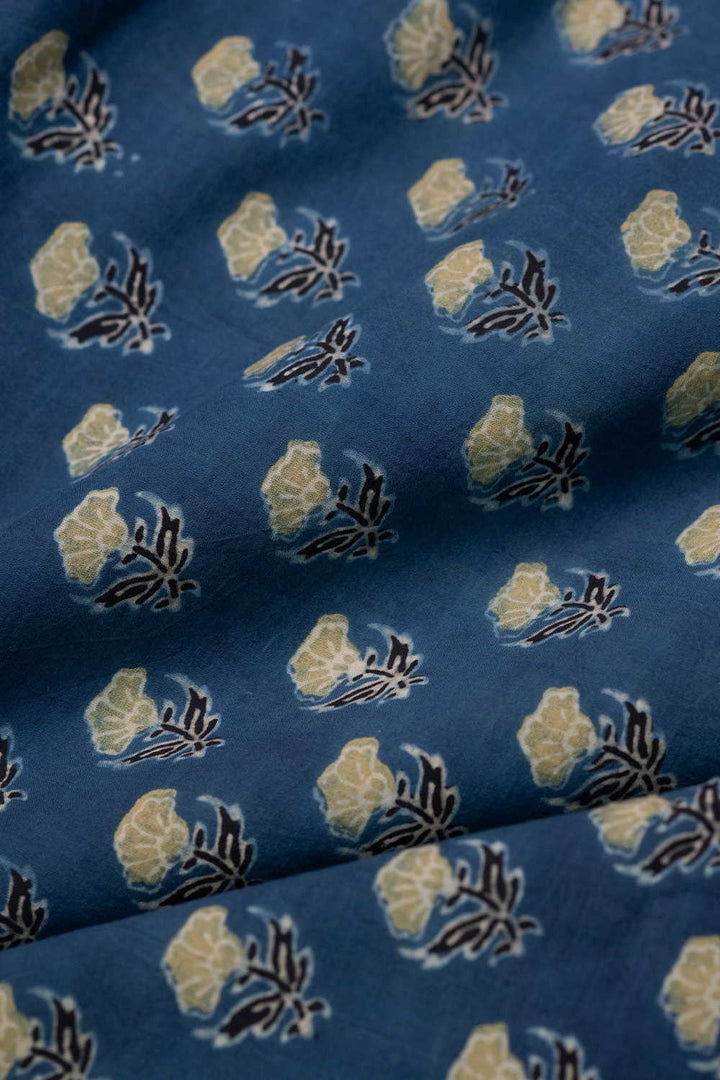 Ajrak Fabric - Matkatus 