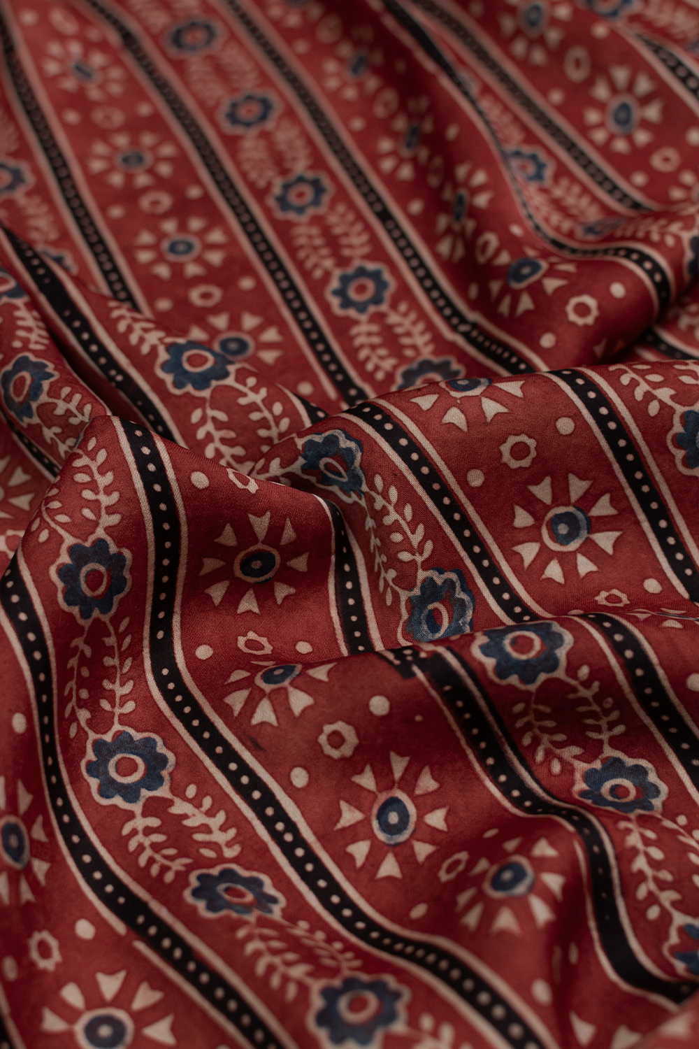 Ajrak fabrics - Matkatus