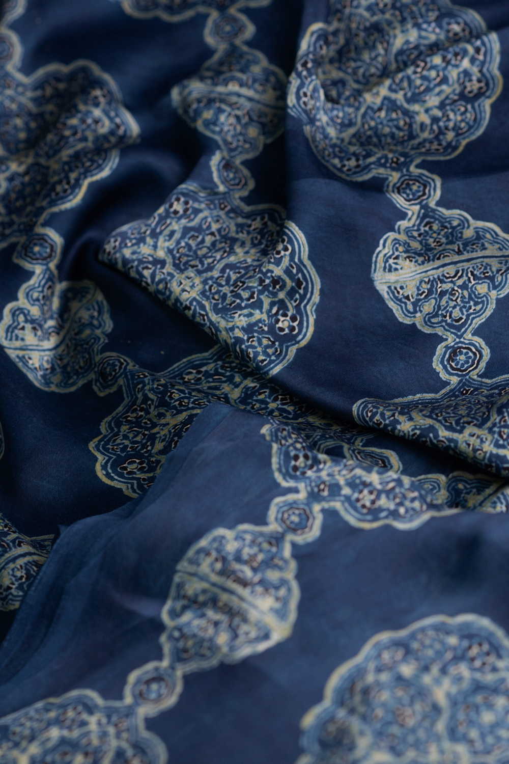 Silk Fabric - Matkatus