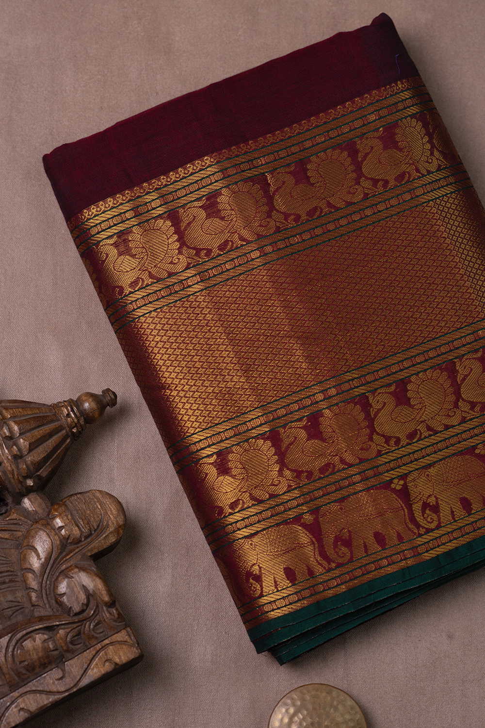 Border Fabrics - Matkatus 