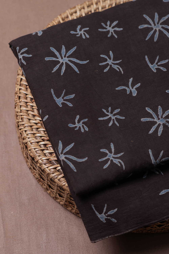 Cotton Fabric - Matkatus 