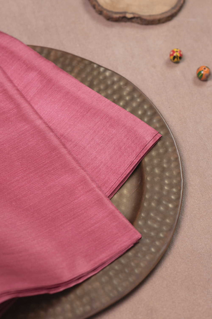 Silk Fabrics - Matkatus