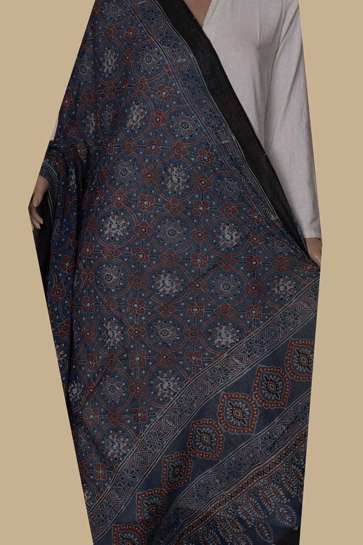 Ajrak Cotton Dupatta - Matkatus 