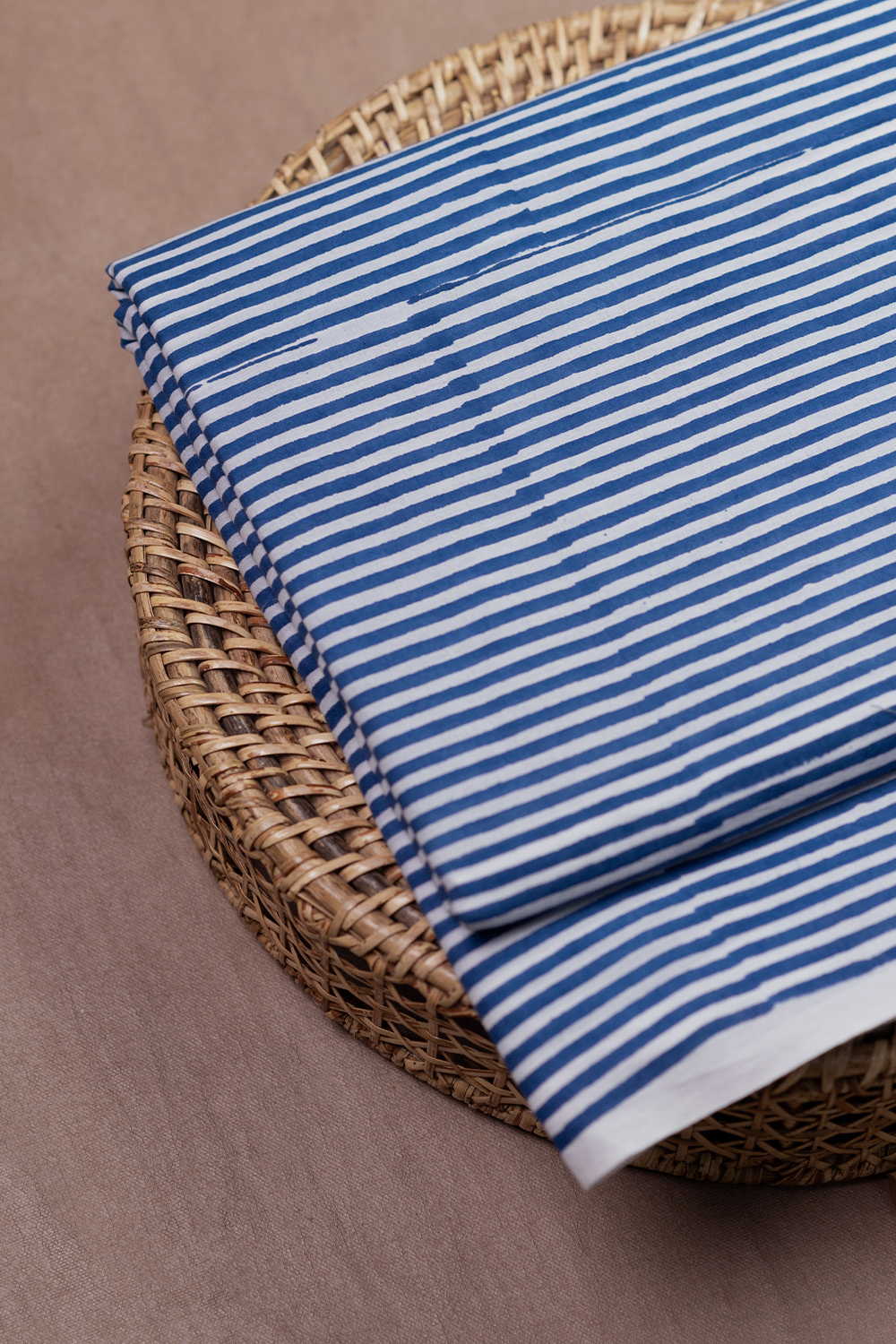 Floral Sanganeri cotton fabric - Matkatus 