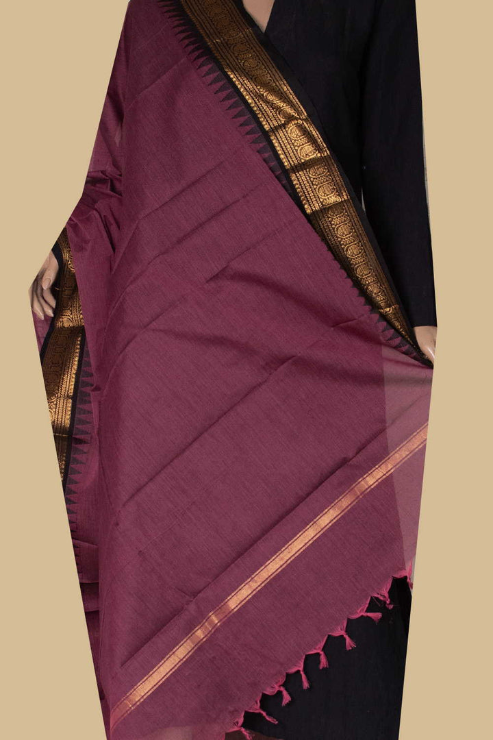 Dupattas - Matkatus