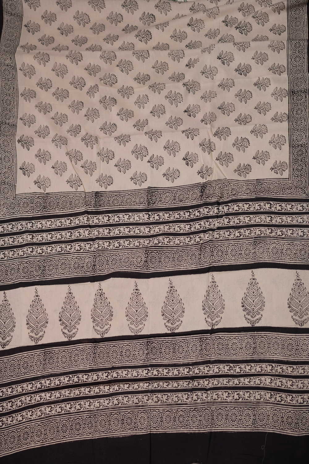 Block Printed Cotton Saree - Matkatus 